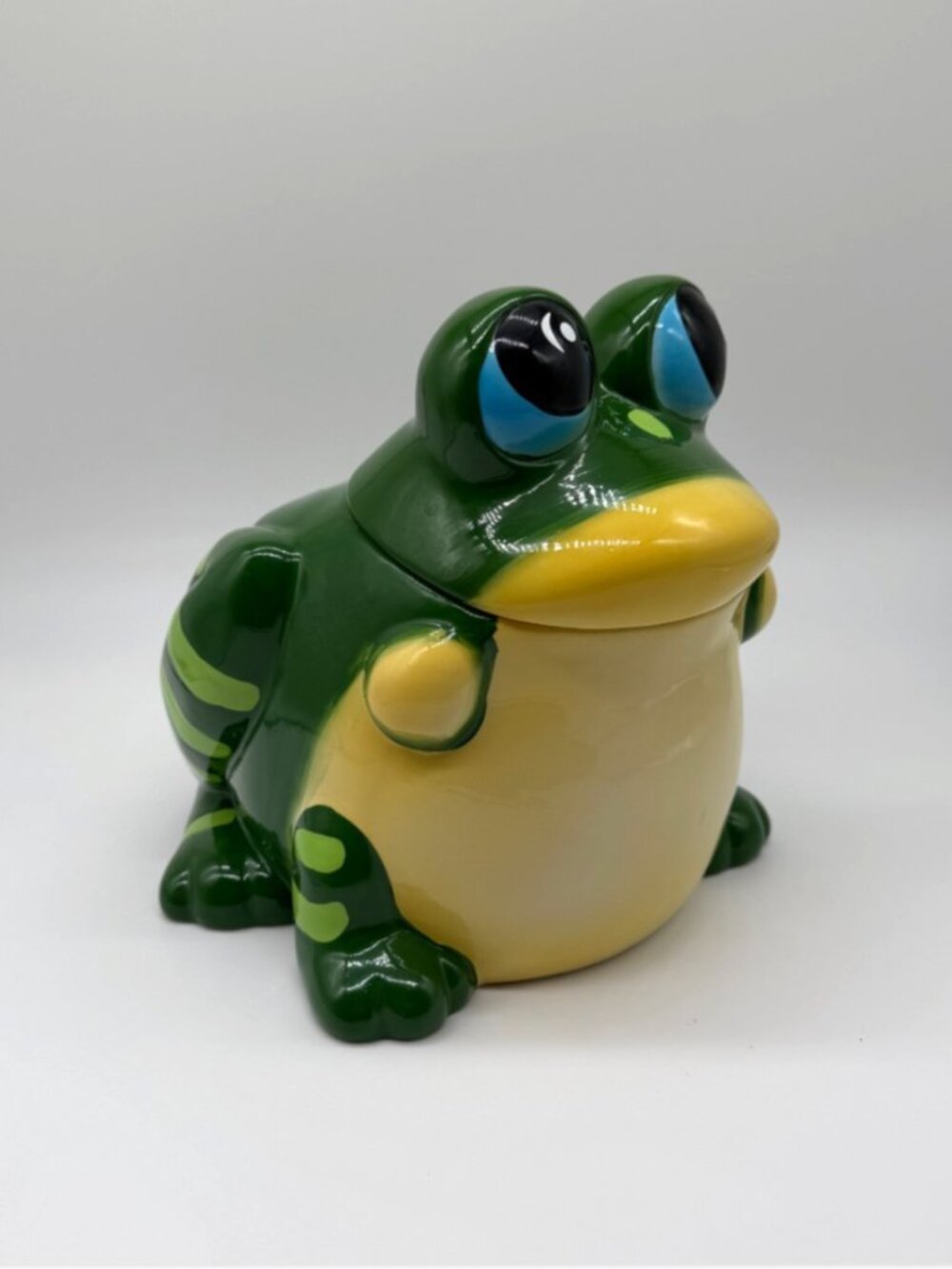 Vintage Style Frog Cookie Jar Ceramic Green Kitchen Decor Cute Storage